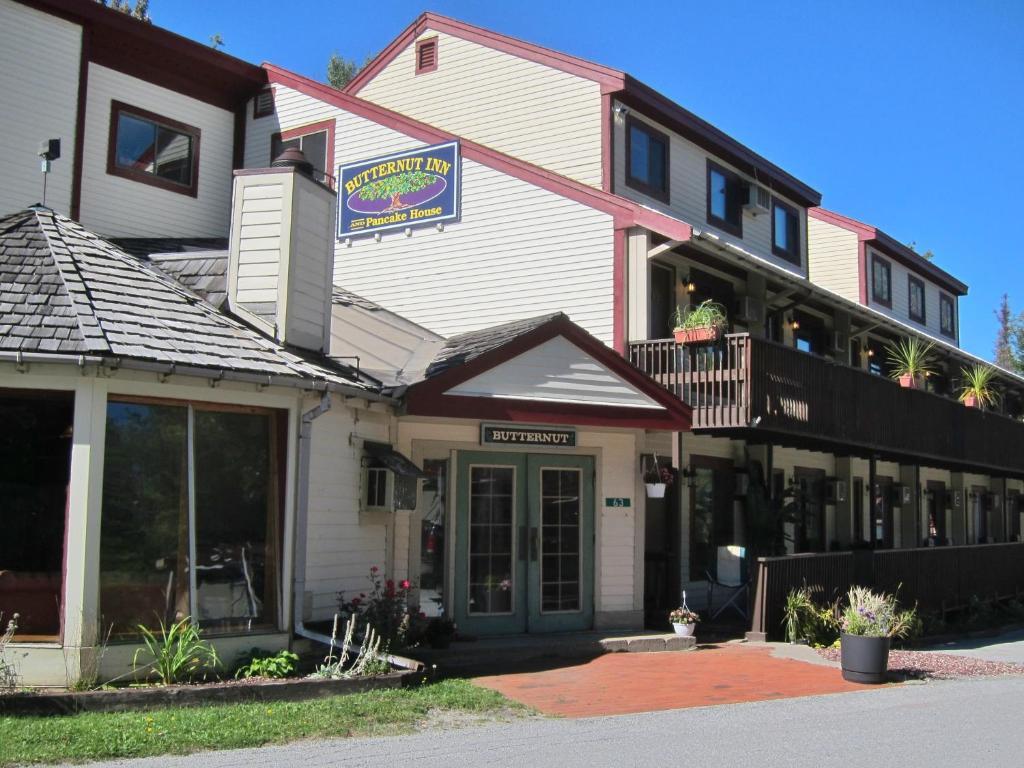 Butternut Inn And Pancakehouse Килингтън Екстериор снимка